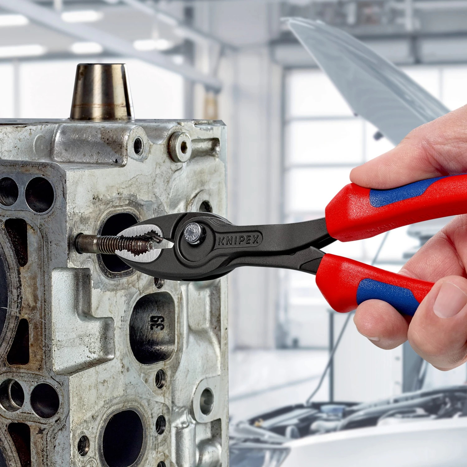 Knipex 82 02 200 TwinGrip Slip Joint Pliers With Multi-Component Grips 200mm - Image 3